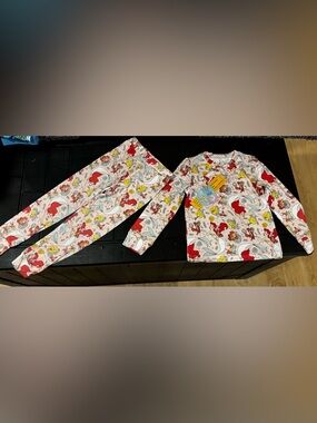 Adorable Bamboo Little Mermaid Pajama Set – NEW (Size 5/6)